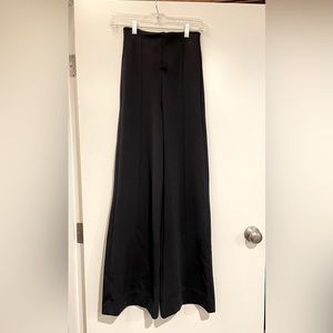 Ona Kick Flare, Stretchy Black Pants. Like New. Size Small.